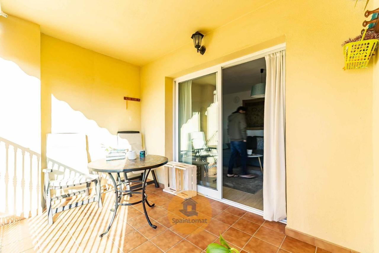 פואנגירולה Nice 2 Bedroom Apartment For Family In Los Pacos מראה חיצוני תמונה