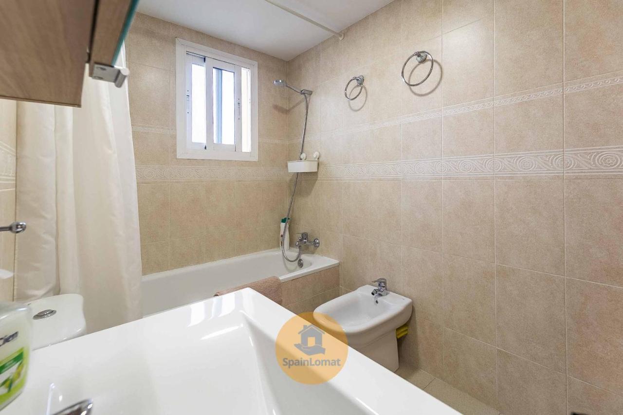 פואנגירולה Nice 2 Bedroom Apartment For Family In Los Pacos מראה חיצוני תמונה