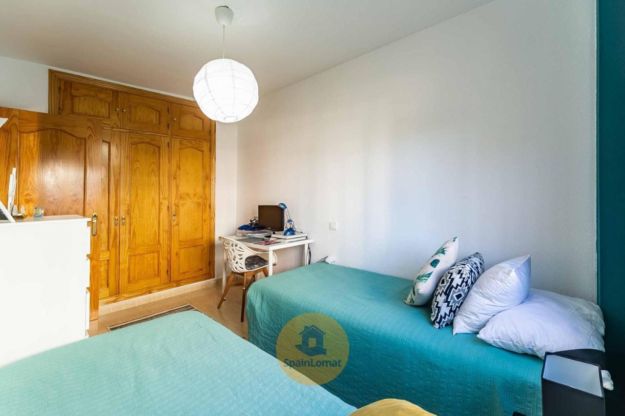פואנגירולה Nice 2 Bedroom Apartment For Family In Los Pacos מראה חיצוני תמונה
